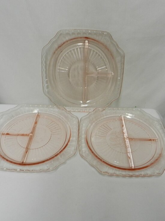 Vintage Anchor Hocking Pink Princess Glass Divided Set 3 Lunch plates 9.5 x 9.5